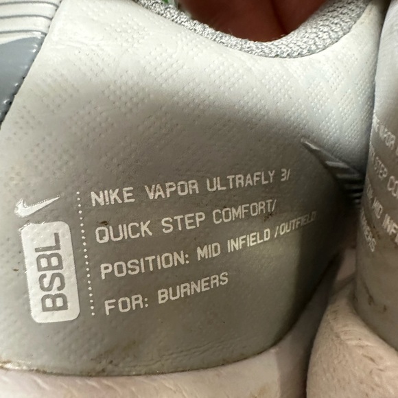 Nike vapor ultra fly soccer cleats - Picture 2 of 5